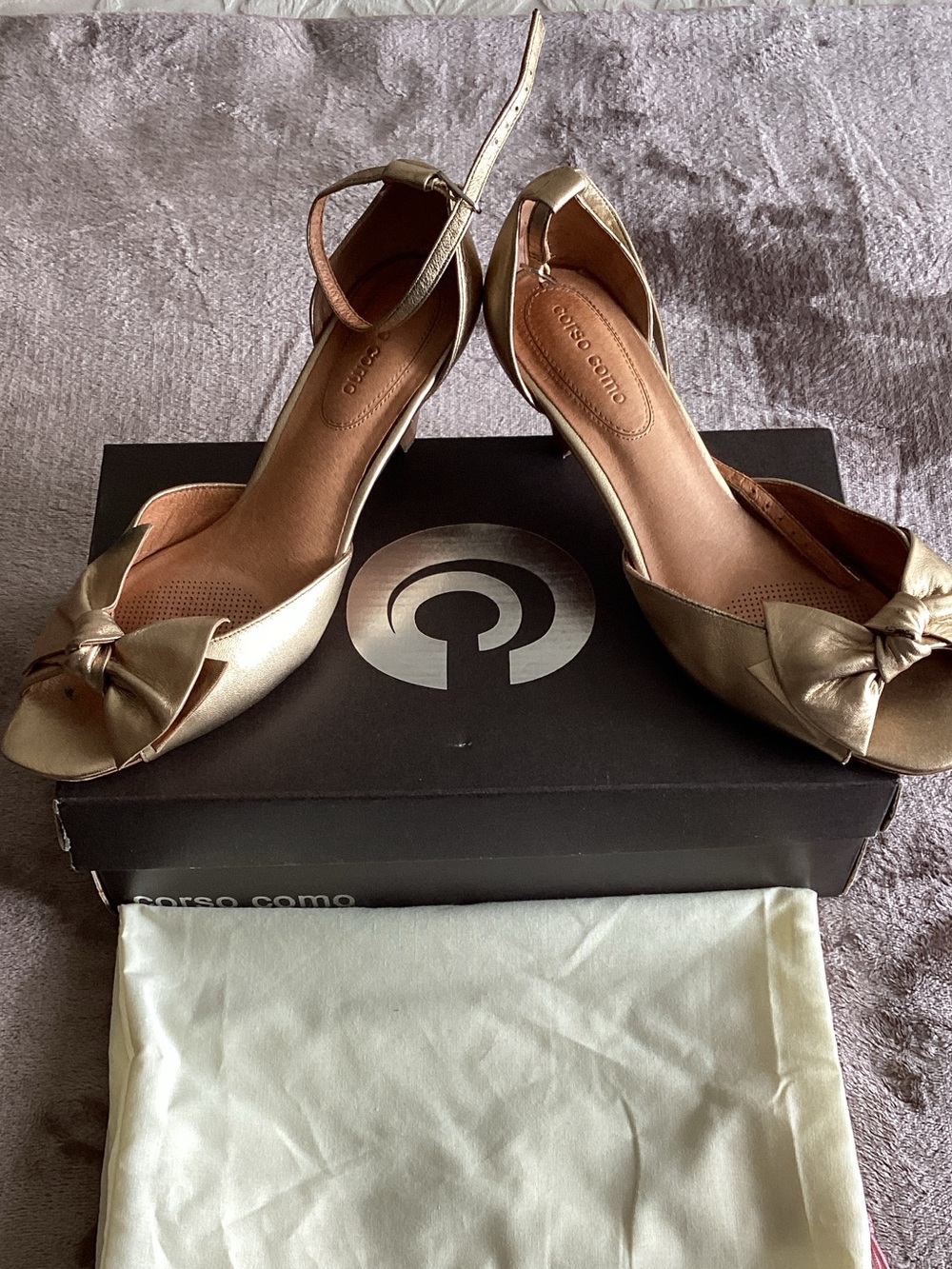 Corso Como Metallic Gold Knot Peep-Toe Ankle-Strap Heels